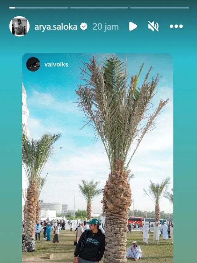 Arya Saloka Umrah Sendirian