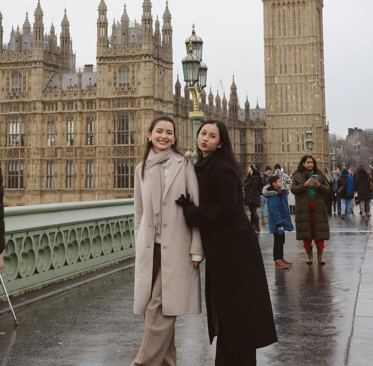 London Jadi Saksi Romansa Azriel Hermansyah dan Sarah Menzel, Ini Reaksi Netizen