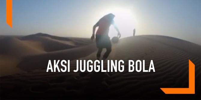 VIDEO: Pria Ini Juggling Bola Sejauh 96 KM di Gurun Sahara