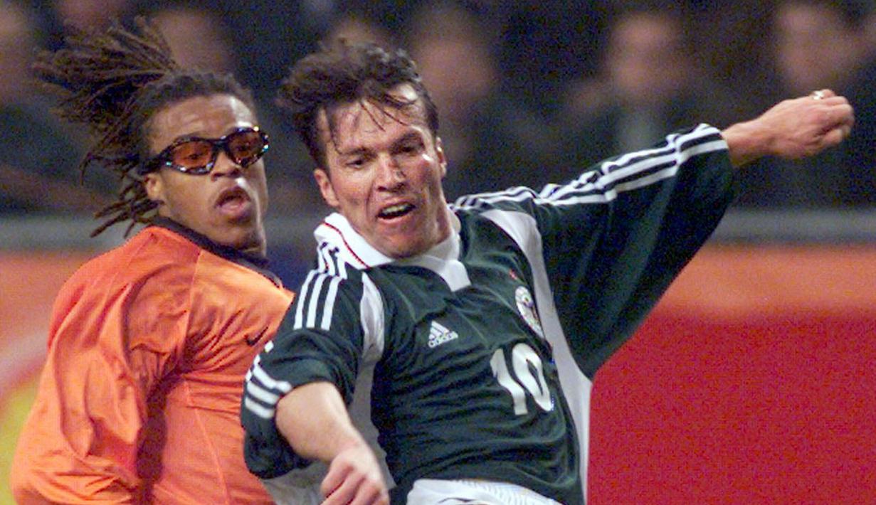Kapten Jerman, Lothar Matthaeus, menjadi pemain tertua sepanjang sejarah Piala Eropa. Saat bermain di Piala Eropa 2000, Matthaeus berusia 39 tahun 2 bulan 30 hari. (AFP/ANP/Marcel Antonisse)