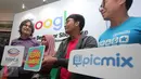 Vice President, Developer Products Group, Google Jason Titus (kiri) bersama dengan Founder pembuat Game dalam Google Aplikasi di Jakarta, Kamis (10/12/2015). (Liputan6.com/Angga Yuniar)