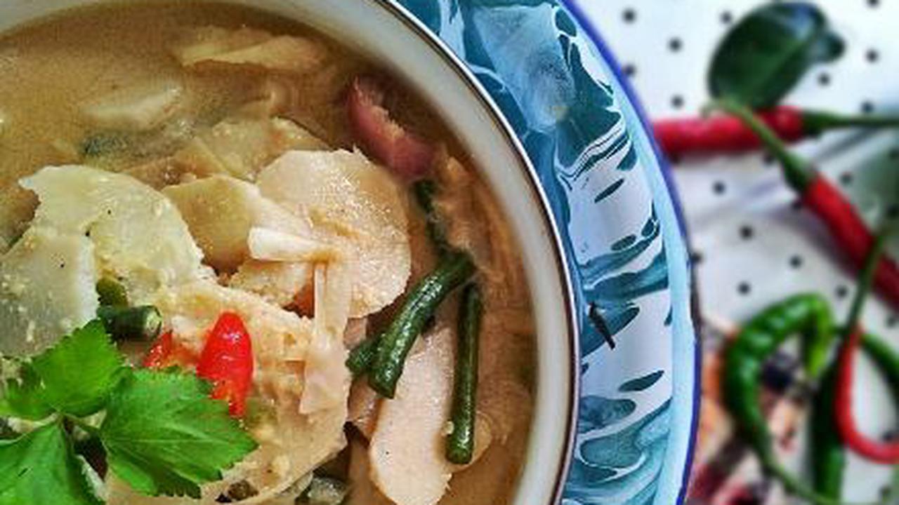 Menu Maksi: Rebung Kuah Santan