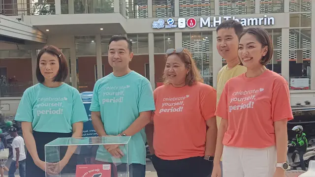 Yoona meluncurkan buku "Celebrate Yourself, Period!" sebagai sarana edukasi bagi wanita terkait kesehatan reproduksi yang diluncurkan pada Jumat, 23 Juni 2023 di Anjungan Sarinah, Jakarta Pusat.