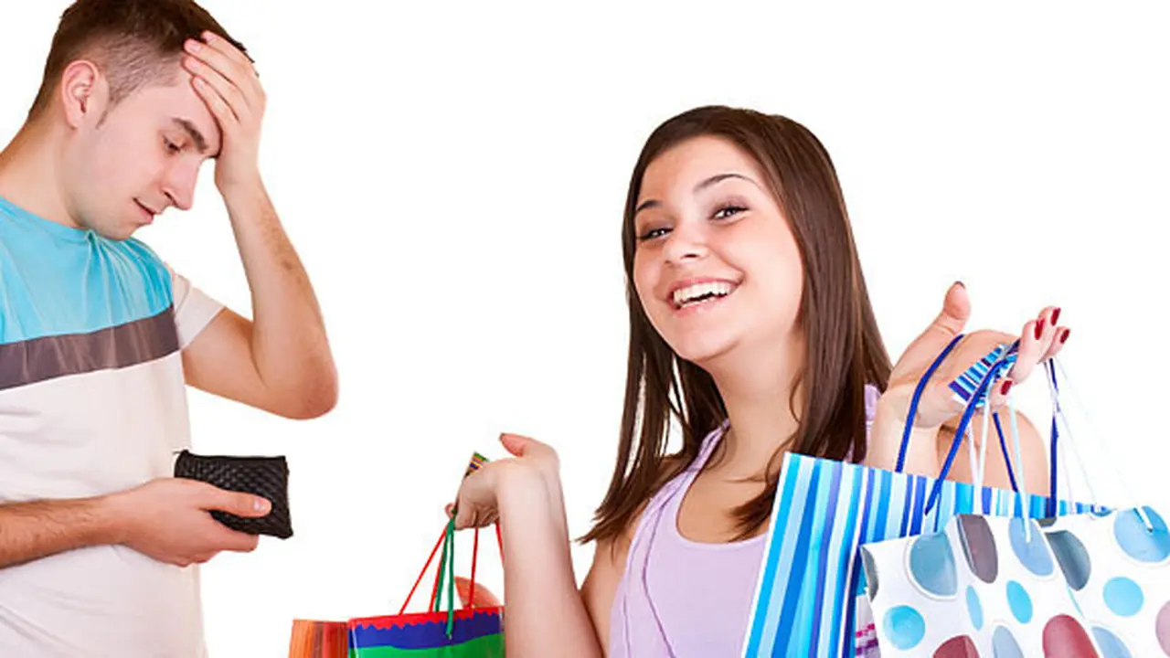 (c) shutterstock
