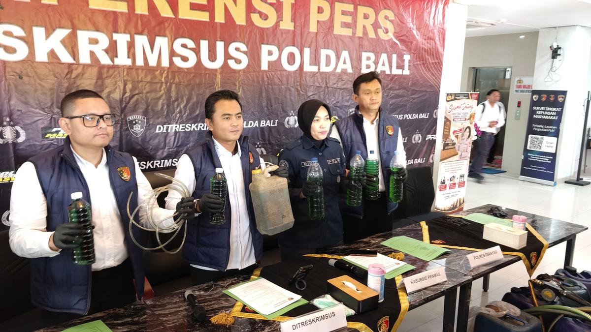 konferensi pers Polri tangkap penjual BBM eceran