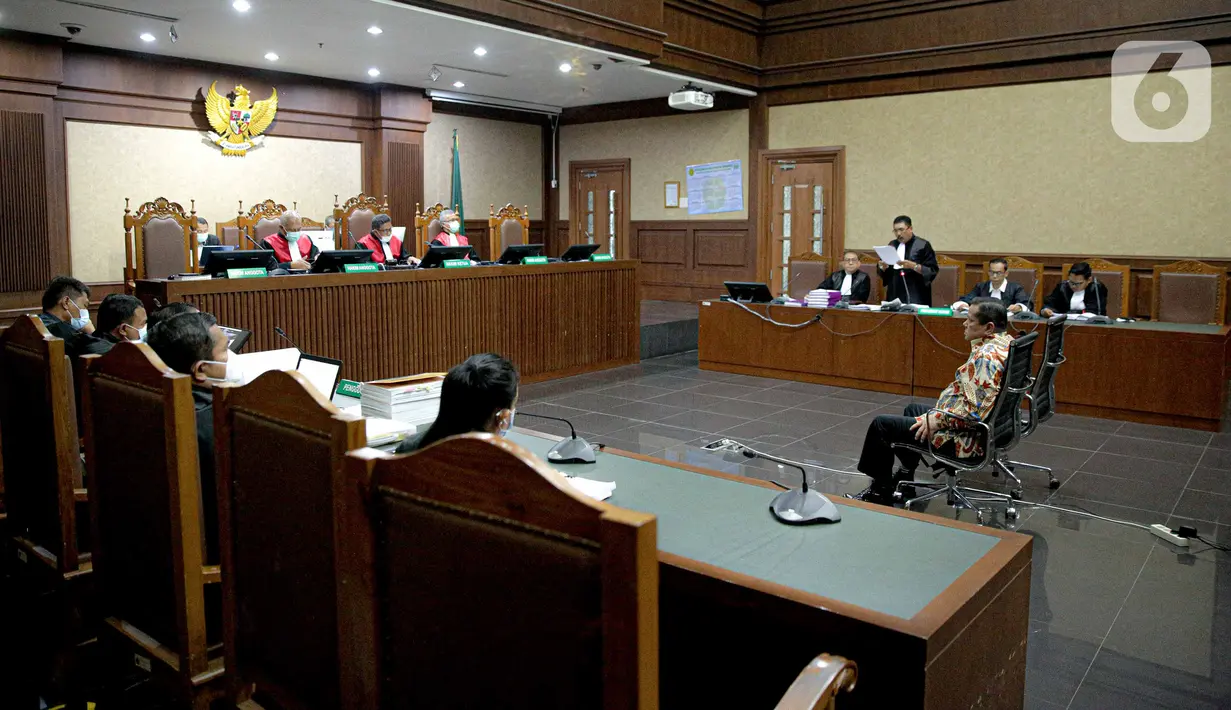 Suasana sidang lanjutan terdakwa kasus dugaan suap penghapusan red notice Joko Tjandra, Irjen Pol Napoleon Bonaparte di Pengadilan Tipikor, Jakarta, Senin (9/11/2020). (Liputan6.com/Faizal Fanani)