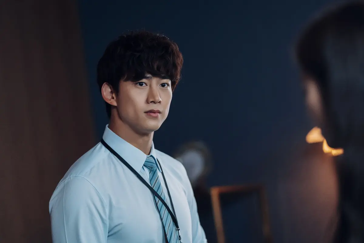 Ok Taecyeon dalam Vincenzo. (Foto: Netflix)