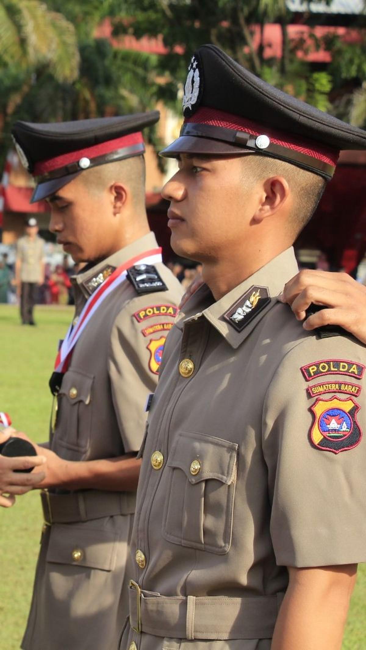 Gaji Polisi Golongan II (Bintara)<br>