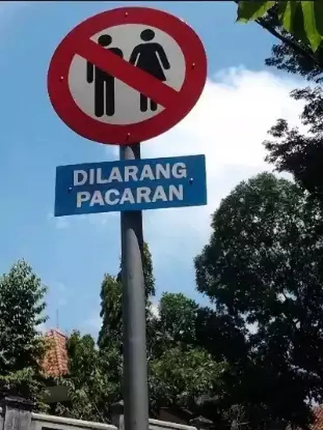 6 Tulisan Larangan di Halaman Kampus Ini Bikin Dahi Mahasiswa Berkerut