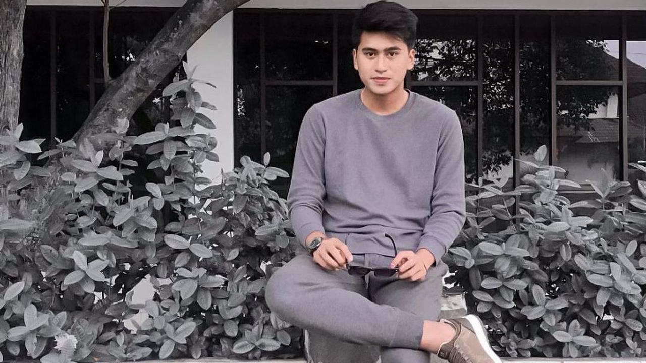 Lahir di Yogyakarta