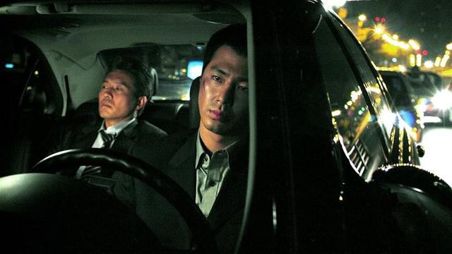 A Dirty Carnival (2006)