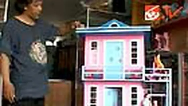 Rumah Boneka Kreatif dengan Limbah