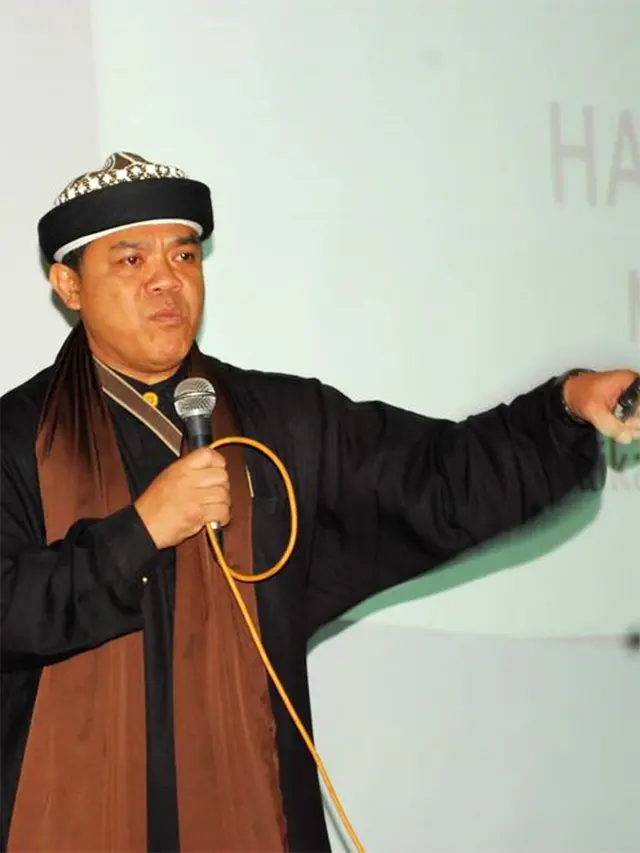 [Bintang] Selebriti Dakwah Harry Moekti