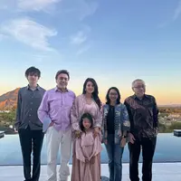 Potret Farah Quinn gelar acara buka bersama di rumah (Sumber: Instagram/farahquinnofficial)