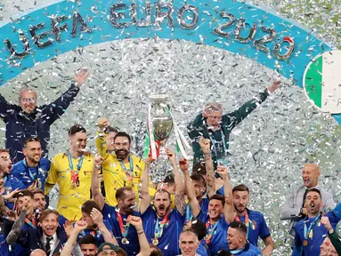 Timnas Italia memastikan diri sebagai juara di ajang Euro 2020 setelah pada partai final mengalahkan Timnas Inggris. (Foto:AFP/Catherine Ivill,Pool)