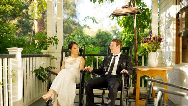 Ultah pernikahan bos Facebook