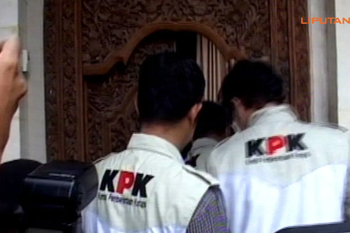 kpk-pulang-131113a.jpg