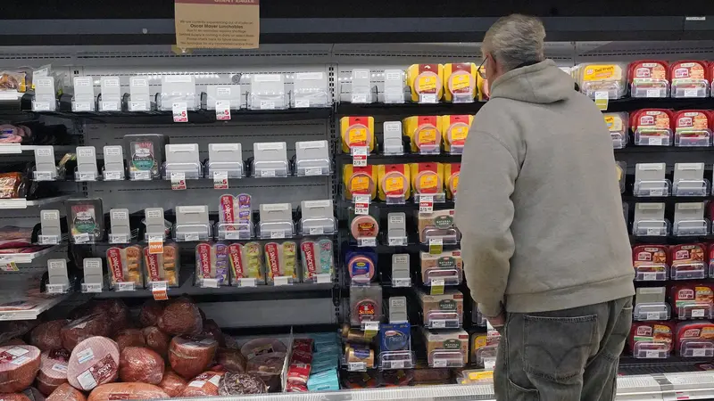 Penampakan Rak Kosong di Supermarket AS