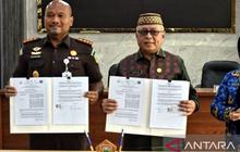 Pemkab Gorontalo dan Kejari Perkuat Kerja Sama Hukum Perdata Optimalisasi PAD