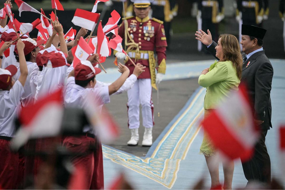 FOTO: Presiden Prabowo Sambut Presiden Peru di Istana Merdeka, Tegaskan Komitmen Perkuat Kerja Sama