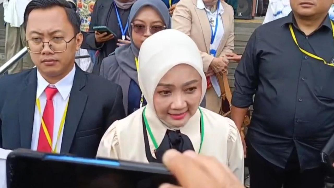 Atalia Bawa Keluarga dan ART Jadi Saksi Sidang Penceraian dengan Ridwan Kamil: Doakan Lancar, Semakin Cepat Semakin Baik
