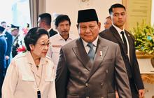 VIDEO: Pesan Persatuan Prabowo Depan Gibran & Megawati "Perbedaan Jangan Jadi Sumber Gontok-gontokan"