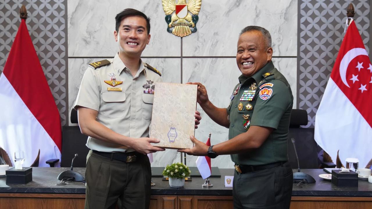 FOTO: Wakasad Terima Kunjungan Wakasad Singapura di Mabesad