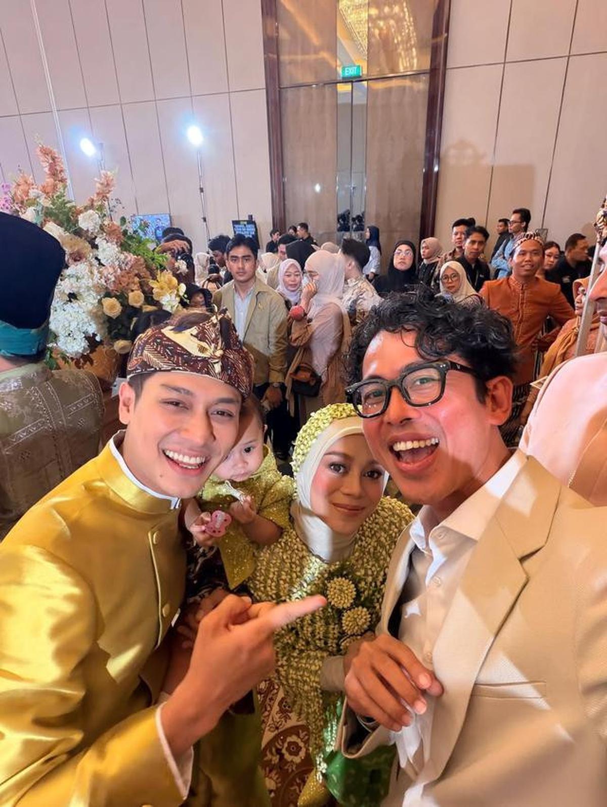 11 Potret Artis di 7 Bulanan Kehamilan Ketiga Lesti Kejora, Bertabur Bintang