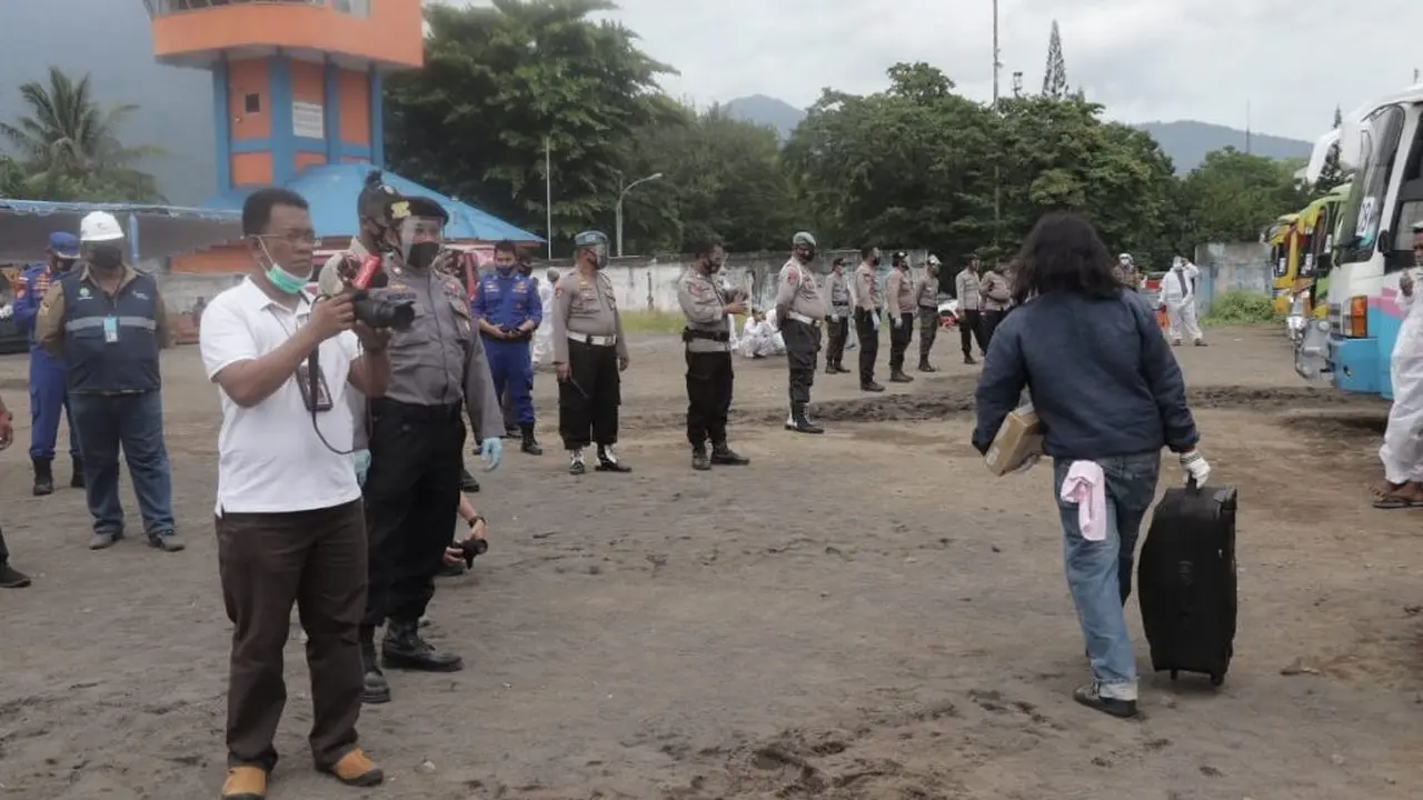 Pemprov Sulut telah memfasitasi para ABK mulai penjemputan dari Kapal Cina Liong Xin 601 dan 610 di Pelabuhan Bitung.