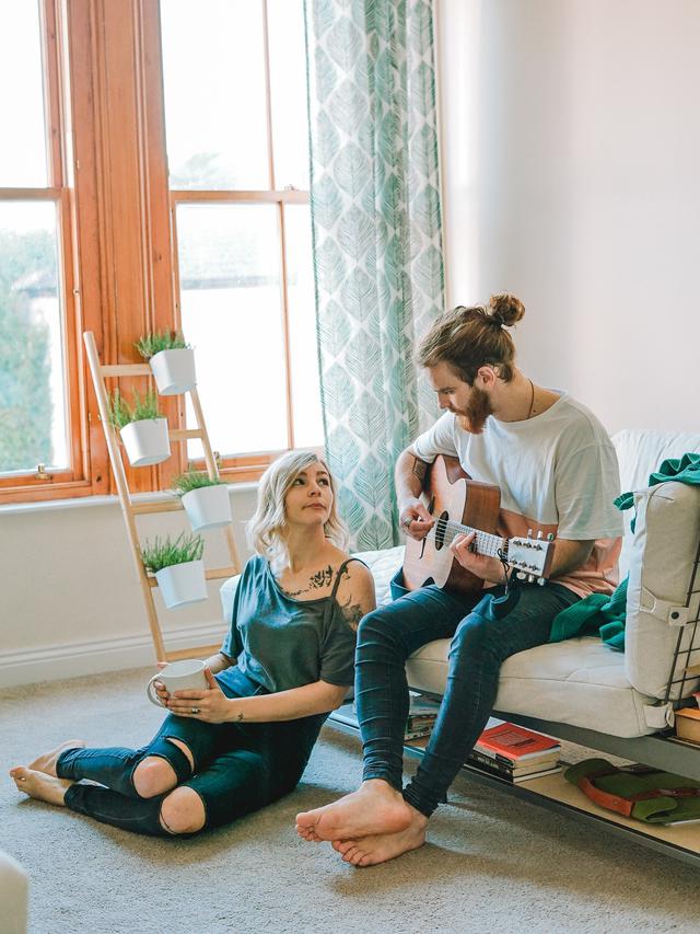 [Fimela] 3 Pasang Zodiak yang Kalau Menikah Bakal Jadi Pasangan Idaman