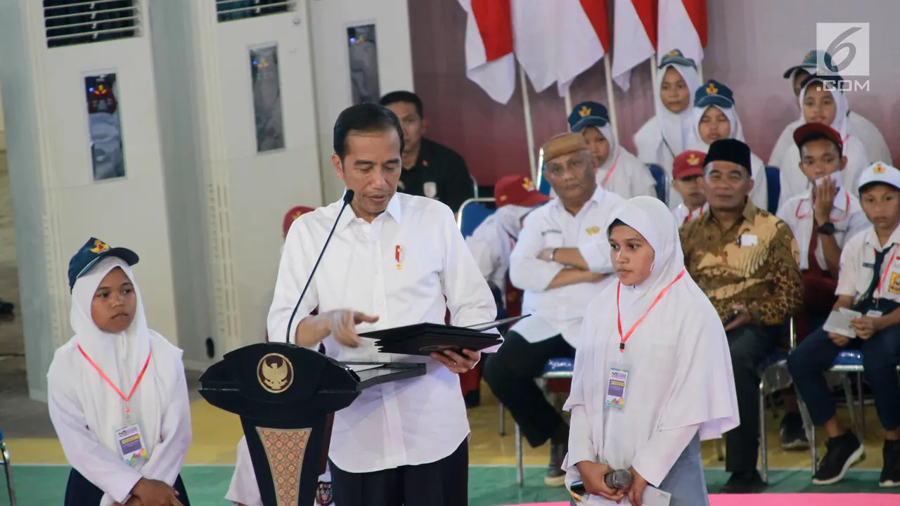 Ribuan Siswa-siswi Gorontalo Terima Kartu Indonesia Pintar