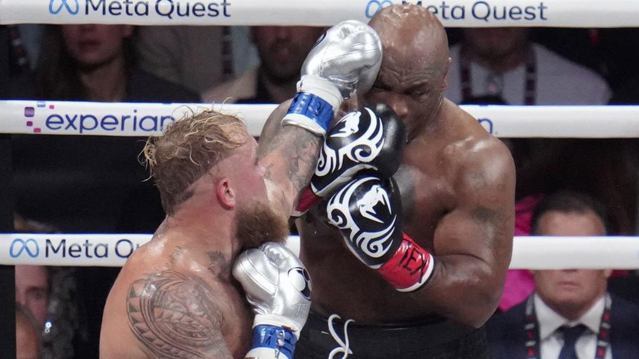 Mike Tyson Kalah dari Jake Paul usai Pertarungan Sengit hingga Ronde ke-8