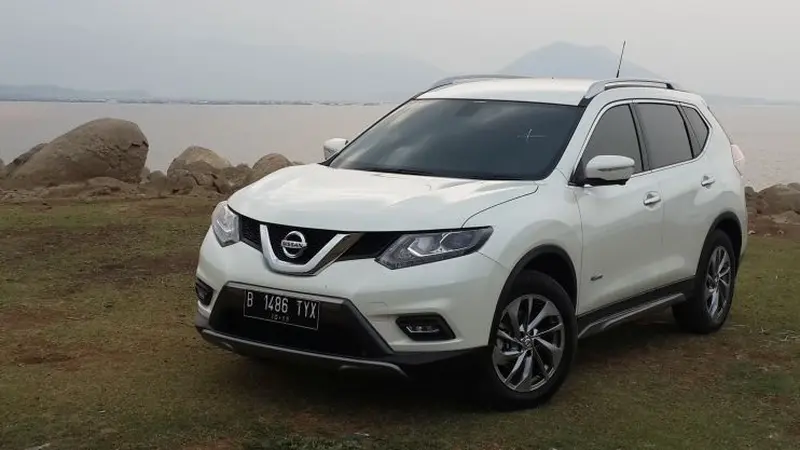 Kencan Singkat dengan Nissan X-Trail Hybrid