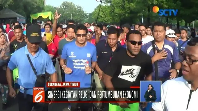 Sandiaga Uno ajak ribuan warga Surabaya, Jawa Timur, lari pagi di kawasan Masjid Al Akbar.