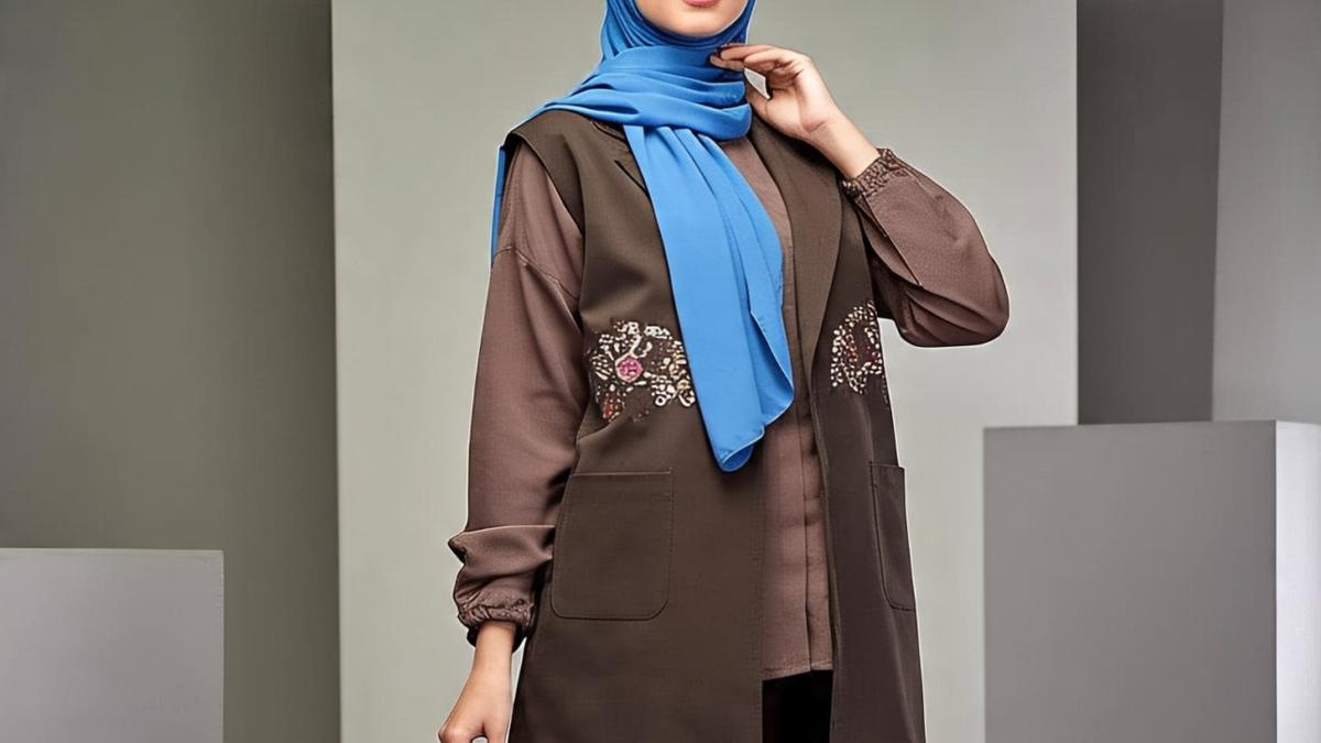 Rekomendasi 7 Model Rompi Motif Cantik untuk Hijaber, Tampil Stylist dan Classy Sepanjang Hari