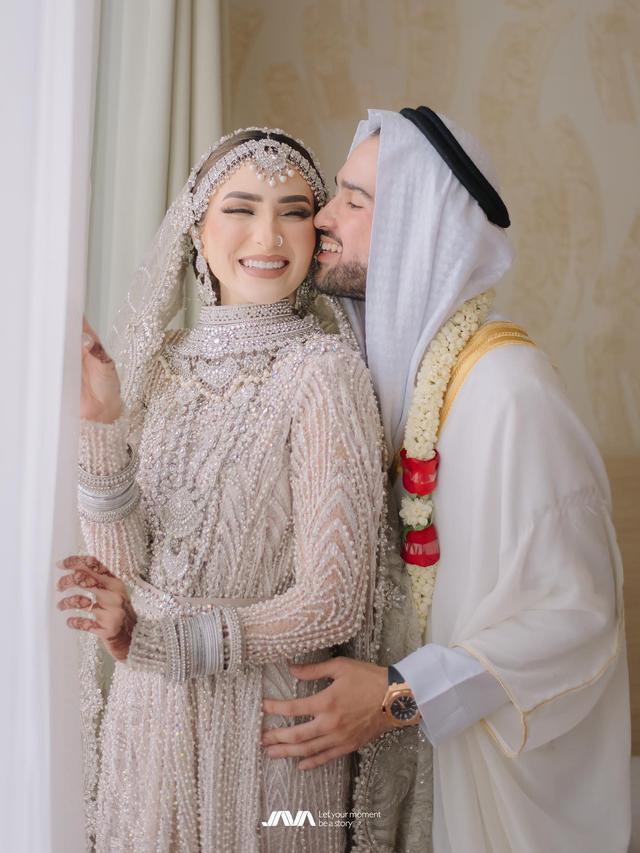 Resmi Menikah, Ini 7 Potret Pernikahan Shirin Safira dan Suami dengan Tema Timur Tengah