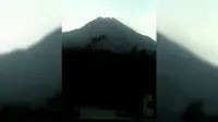 Kebakaran, Jalur Pendakian Merapi Ditutup hingga 30 November