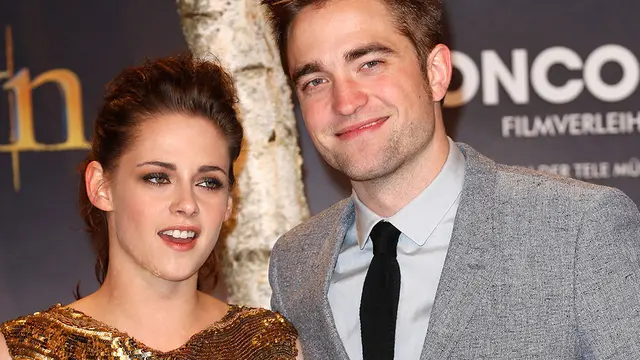 [Bintang] Robert Pattinson - Kristen Stewart