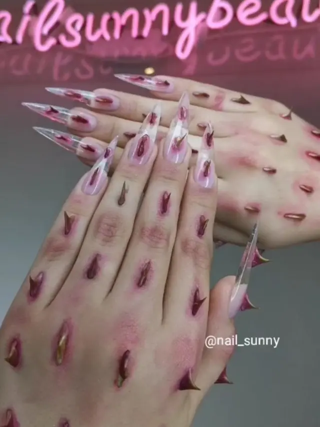 Unik, Inilah 10 Desain Nail Art Nyeleneh dari Rusia