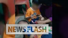 2 bocah menggelandang di Jalan Raya Otista, Jatinegara, Jakarta Timur. Keduanya mengaku kerap dianiaya oleh orangtua mereka. 