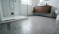 TOP 3: Tanda Floor Drain Kamar Mandi Tidak Berfungsi Baik hingga Ide Lantai Teras Rumah Kecil Terlihat Luas
