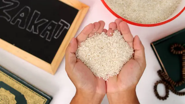 Dalil Tentang Zakat, Infak, Shadaqah, dan Hibah: Panduan Lengkap Amal ...