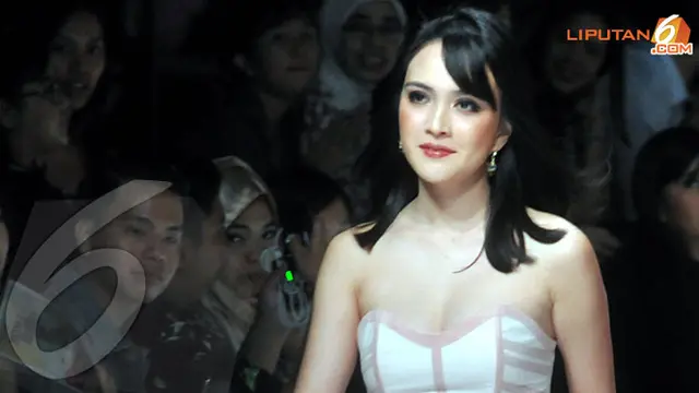 shandy-aulia-131106b.jpg