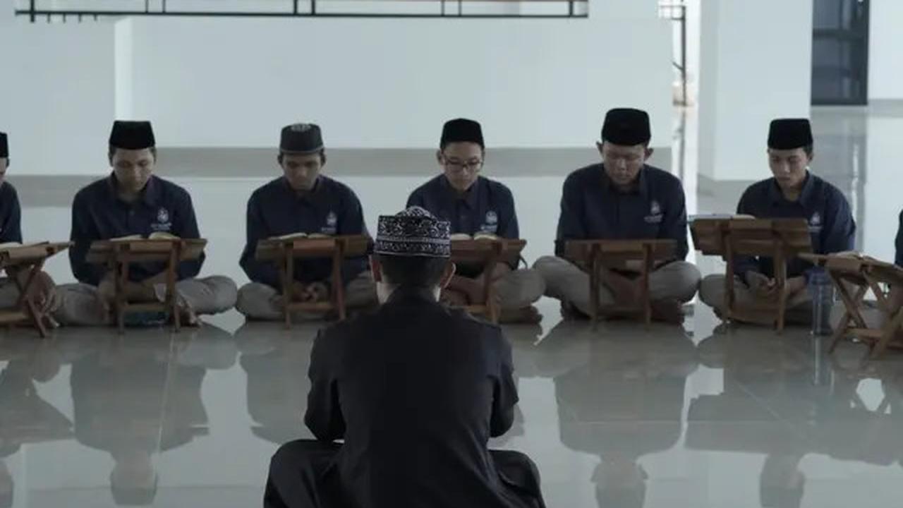 Kisah Jenaka Gus yang Diizinkan Pacaran, Syaratnya Unik dan Bikin Melongo
