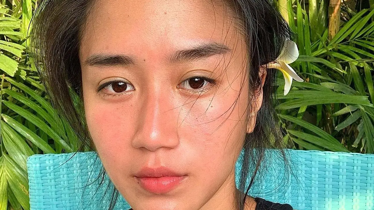 6 Potret Chef Renatta Tampil Tanpa Makeup, Dipuji Lebih Memesona