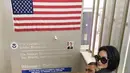 Krisdayanti dan Raul Lemos saat tiba Los Angeles International Airport, AS. Krisdayanti dan Raul Lemos mengisi liburan panjang ke kota-kota di Amerika Serikat. (instagram.com/krisdayantilemos)