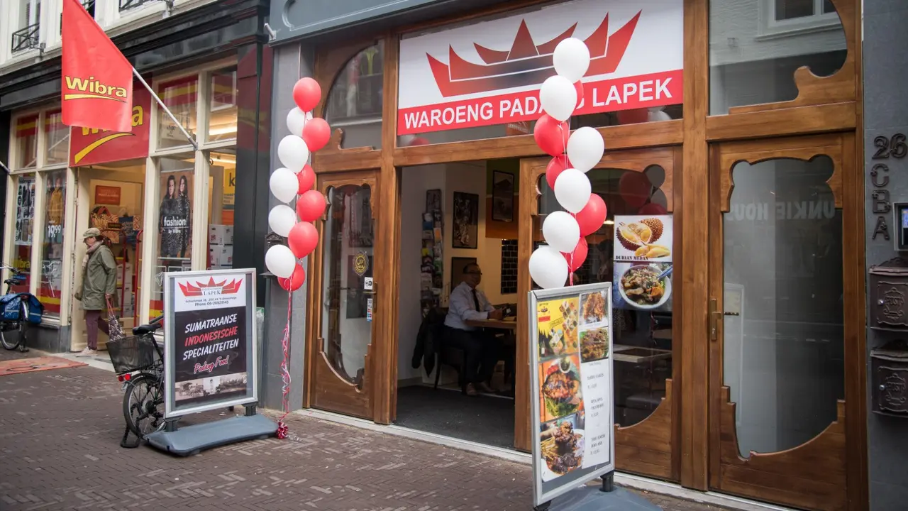 Warung Padang Lapek, di Den Haag (Liputan6.com/KBRI Den Haag).