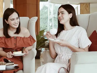 Alice mengawali karier di dunia model sejak berusia 13 tahun. Berkat bakat akting yang dimilikinya, wanita 32 tahun ini terjun di dunia seni peran. Kini ia sudah membintangi sejumlah sinetron dan film Indonesia. (Liputan6.com/IG/@alicenorin)