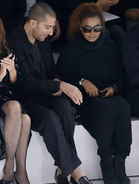 Kabar pindah Agama yang dilakukan Janet Jackson bukan yang pertama kali. Berpindah ke agama Islam, kabarnya sudah dilakukan Janet sejak dirinya menikah dengan pengusaha asal Qatar, Wissam Al Mana. (AFP/Bintang.com)