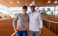 Rafael Nadal Sambut Iga Swiatek di Akademi, Latih Bersama Pelatih Baru